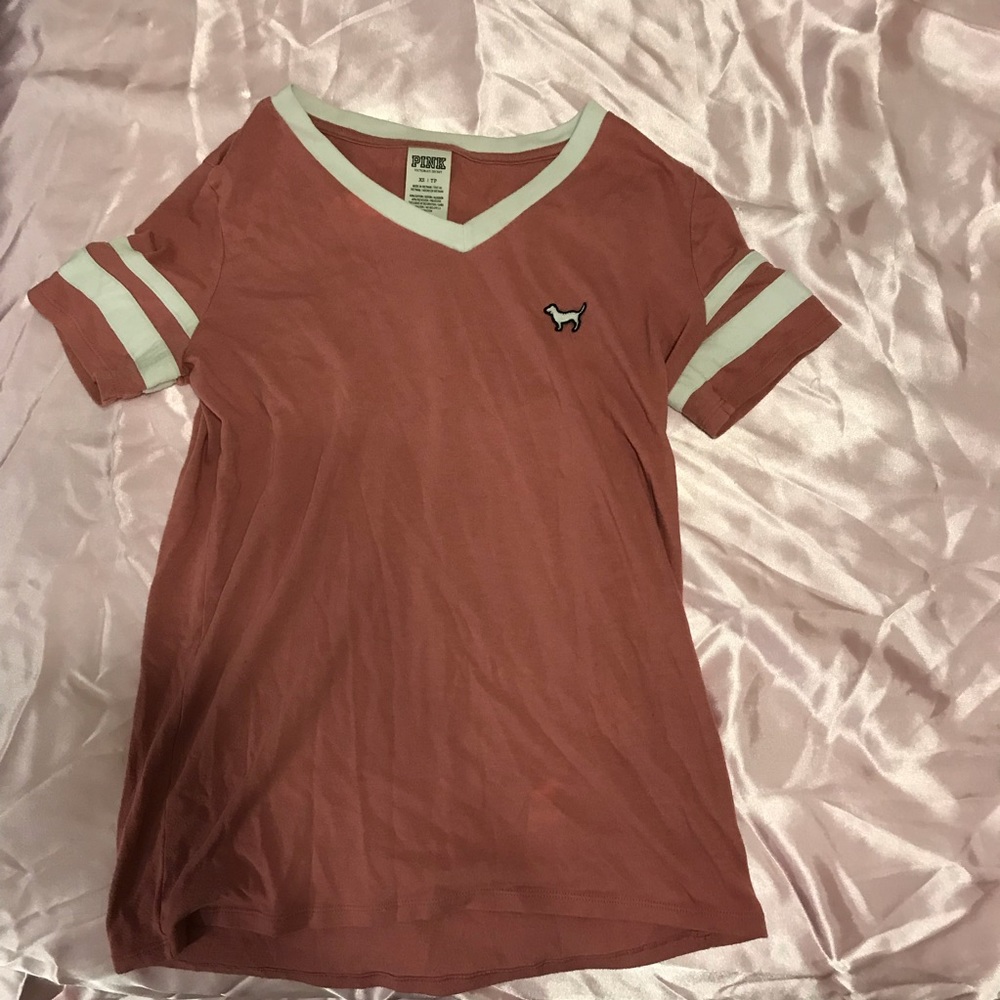 Pink t-shirt